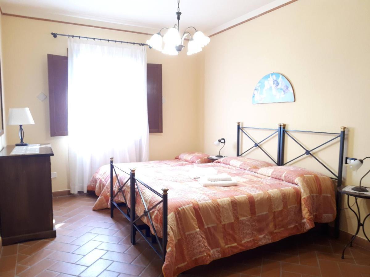 Вилла Agriturismo Montemari Палая Экстерьер фото